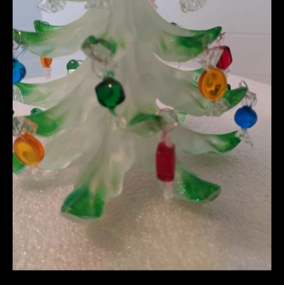 Christmas Tree acrylic - Picture 3 of 5